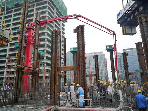 內(nèi)爬式布料機(jī)02