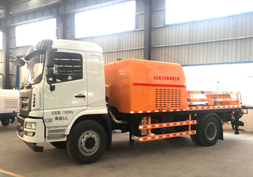 車載式混凝土泵01